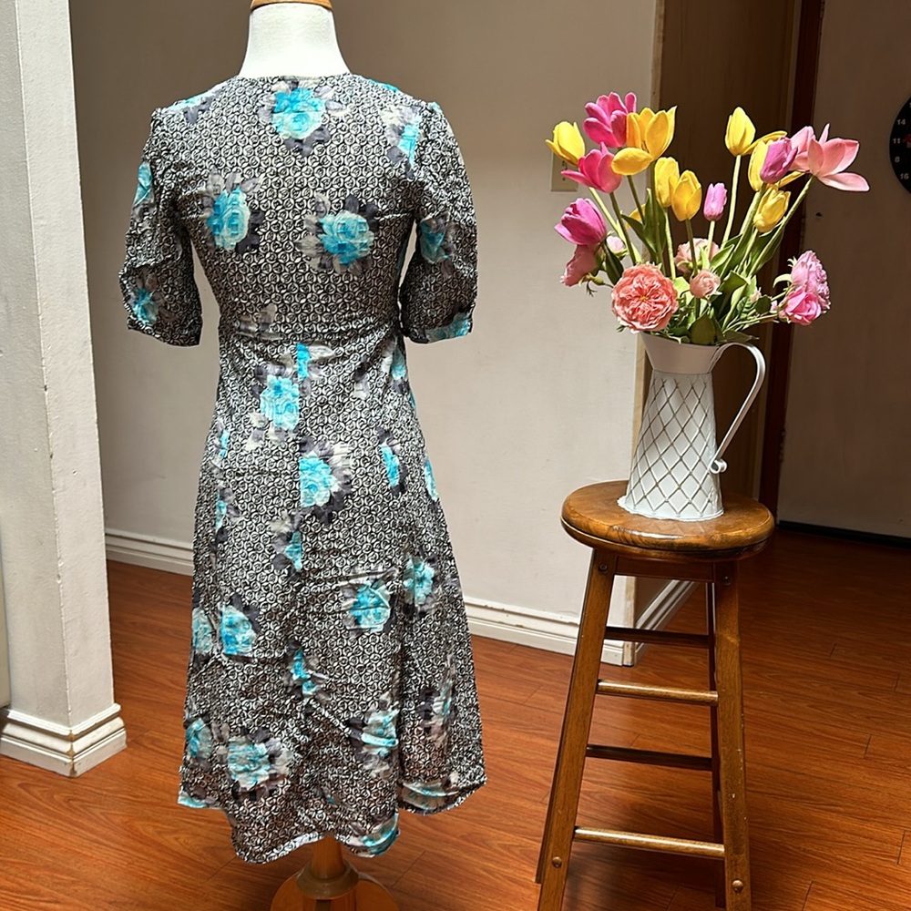 $12 Rose Patterned Dress - Picture 5 of 6